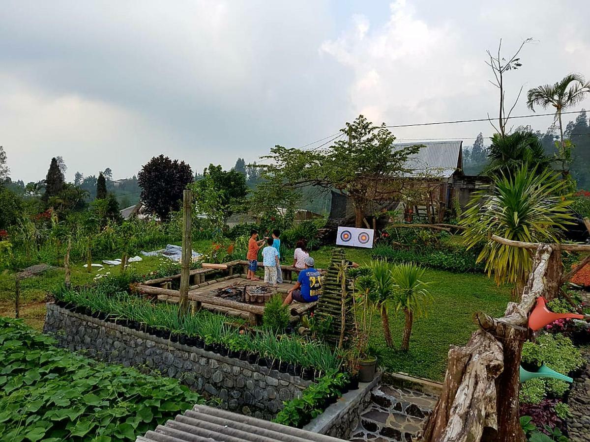 Ecobromo Appartement Pasuruan Buitenkant foto